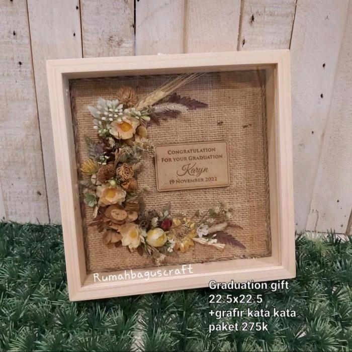 Frame Untuk Logam Mulia /Kado