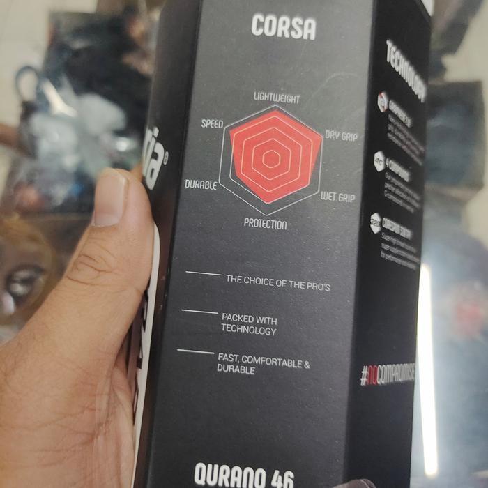 Vittoria Corsa 700x25C - Full Black Ban Luar VITTORIA Corsa GRAPHENE 2