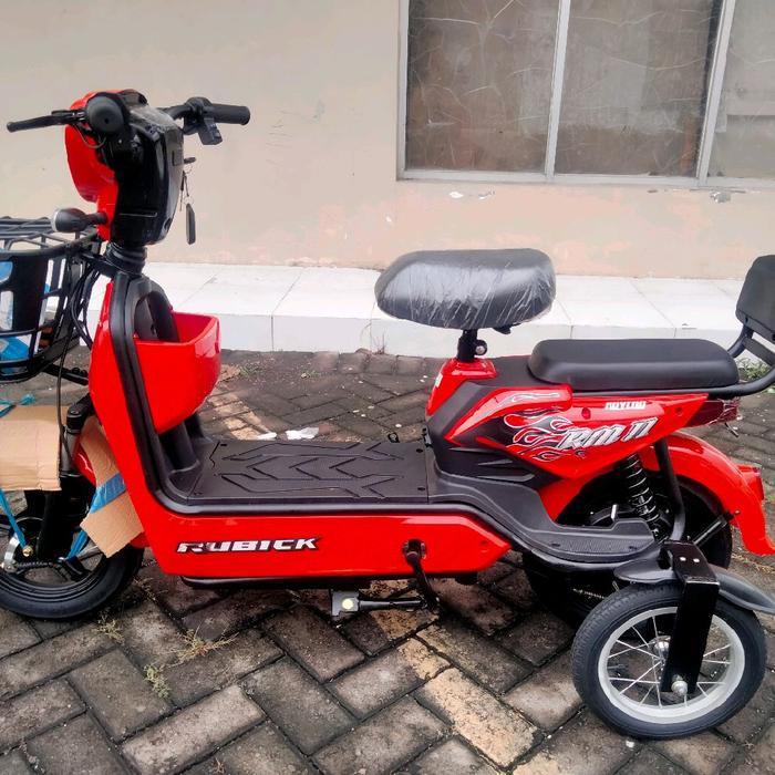 SEPEDA LISTRIK RUBICK RAVENA + RODA BANTU