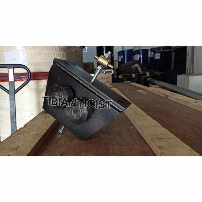 Safety Device Lift Barang