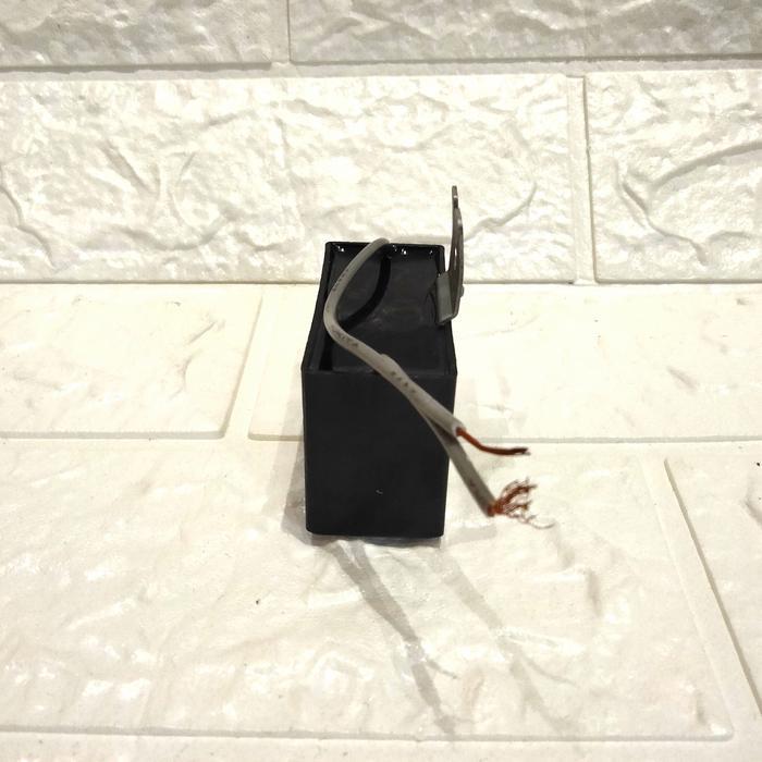 Capacitor 30Uf Pompa Air Sanyo Type P-H258Jp/261Dn/Pd-H255Jp Original Terlaris