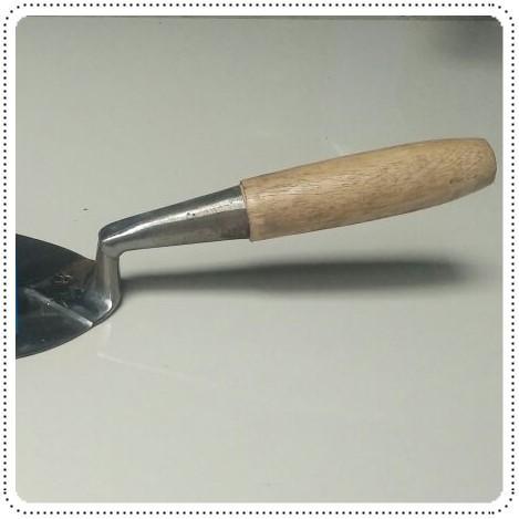 Sedia Cetok Tukang Bangunan Cetok Semen Baja Lited