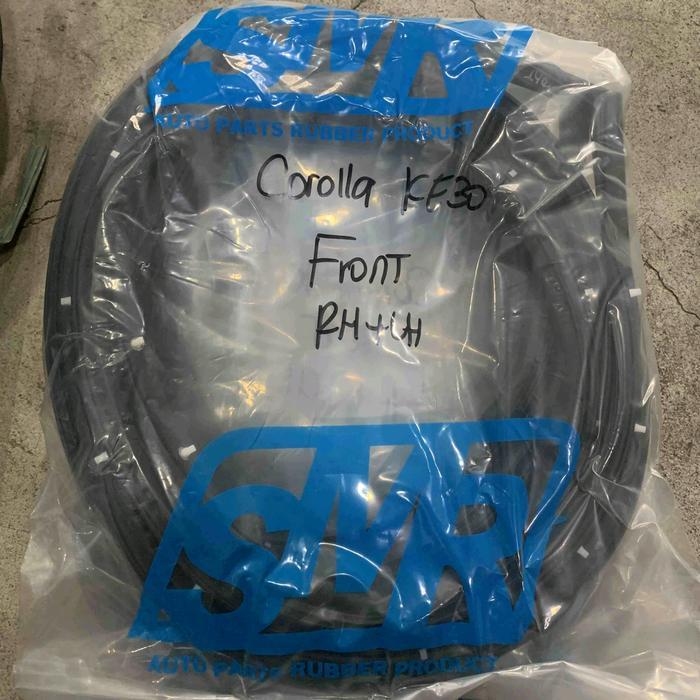 Karet Pintu Toyota Corolla Ke30