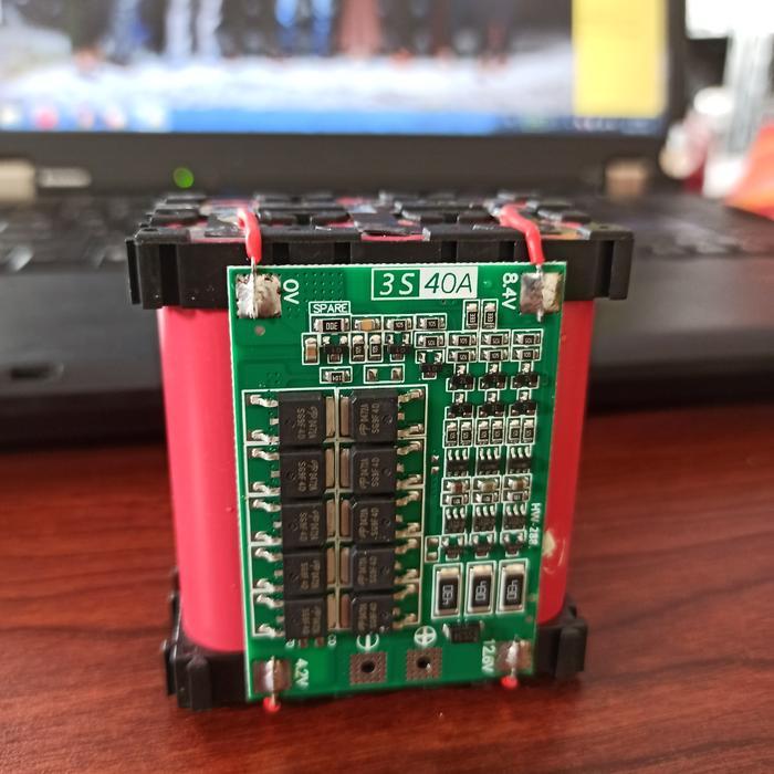 Ready Stok EM baterai 18650 rakitan 3S2P 12V cell sanyo Japan with bms 40A ballance