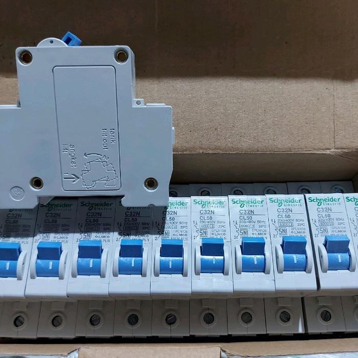 Mcb Pln 50A 1 Phase Schneider