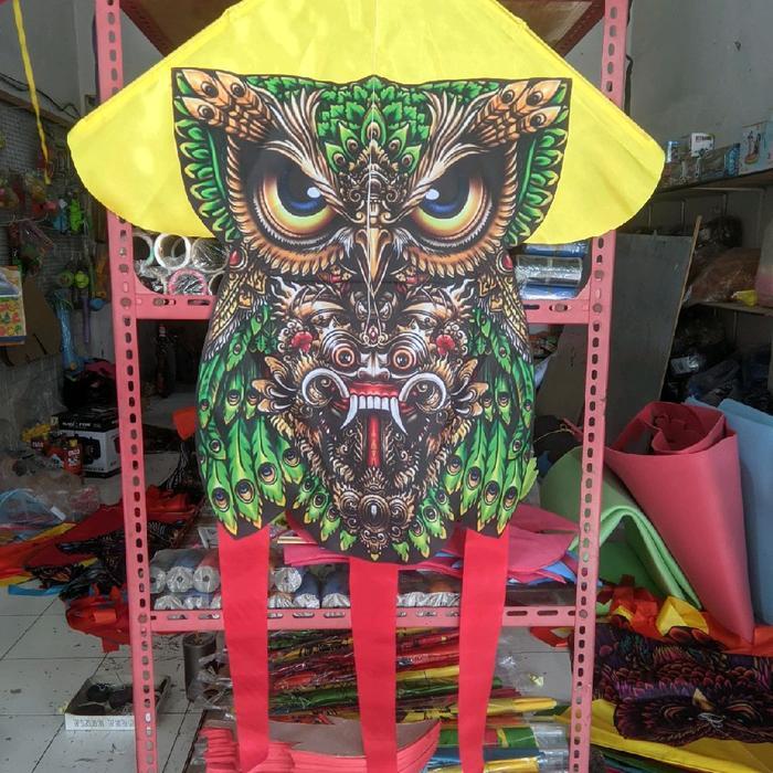 LAYANGAN KAIN LIPAT CELEPUK