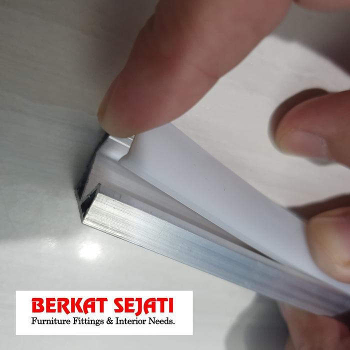 Promo List Lis Rel Rumah Cover Casing Lampu Led Strip Alumunium Sudut Siku 3 Meter - Silver Original
