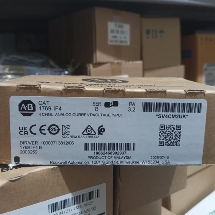 ALLEN BRADLEY 1769-IF4 SER B ANALOG INPUT MODULE