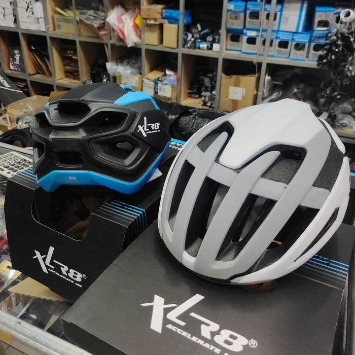 Helm Roadbike XLR8 Type SIX