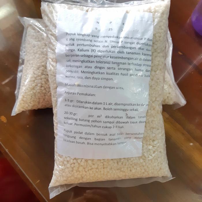 Pupuk Profesional NPK 9 25 25 repack 1kg