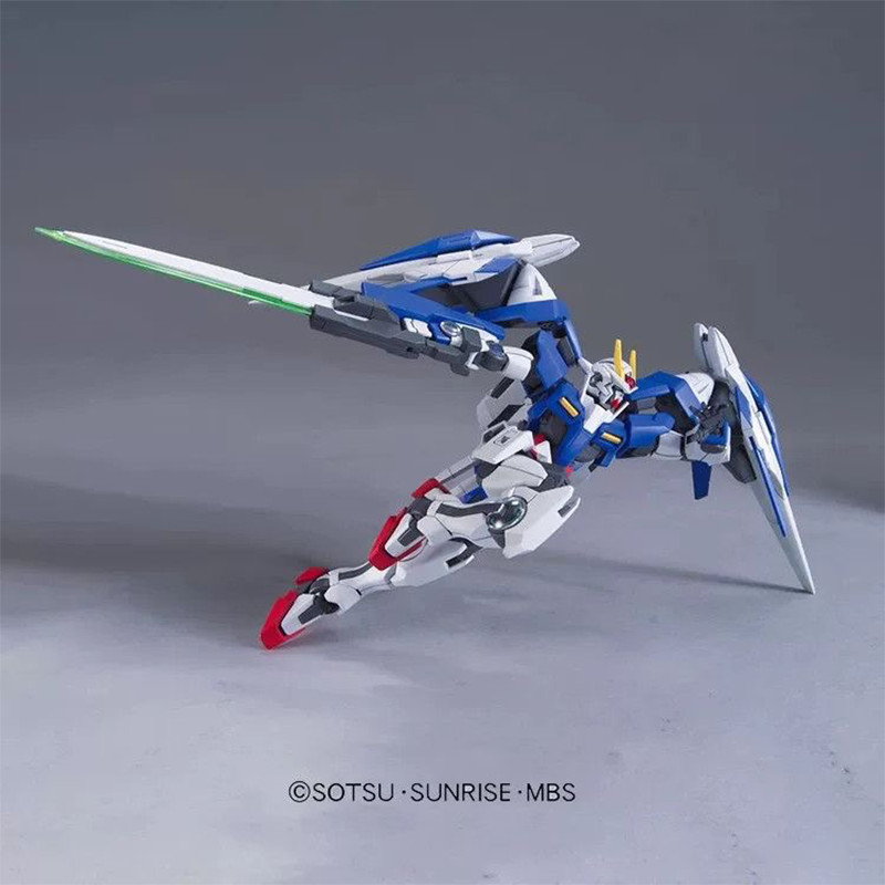 Bandai dam el Kit HG 1144 GN0000+GNR010 00 Raiser + GN Sword III Anime olletion Assembly Toy in Stok