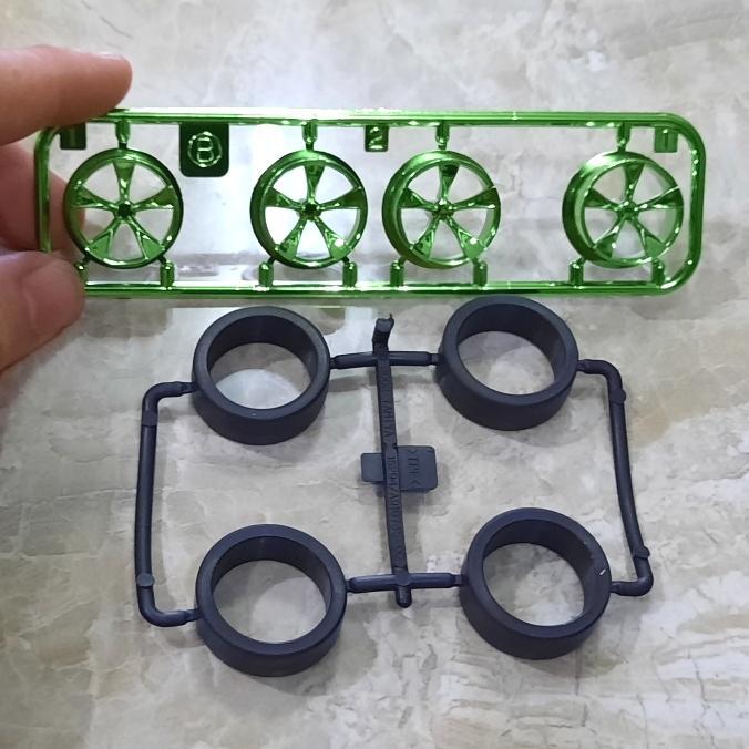 Velg 5 Spoke Medium Green Chrome Plated + Ban Original Tamiya