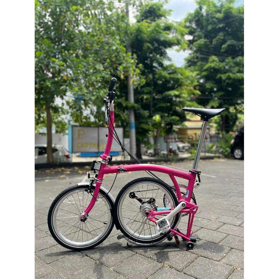 Pedalmaniaa- Sepeda Lipat - Brompton C-Line Archive Edition 2.0 M6L/Mhp/Rhp/Fcb/C17/Grt/My23 (Hot