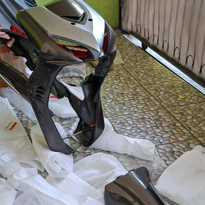 BODY SET HONDA REVO DX REVO ABSOLUTE BROWN SILVER ORIGINAL AHM SET STRIPING