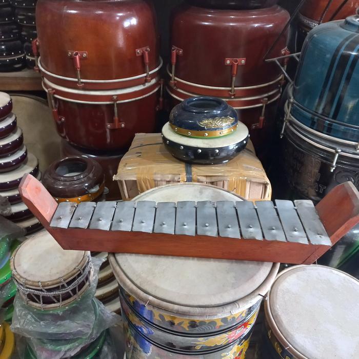 ALAT MUSIK GAMELAN KULINTANG BESI 13 NADA_GAMELAN KOLINTANG BESI 13 NADA