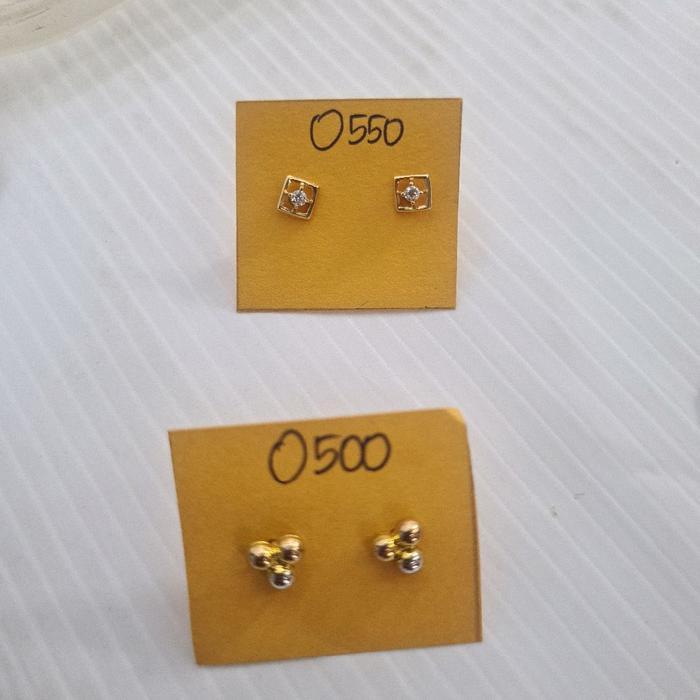 Etalase By Request Anting