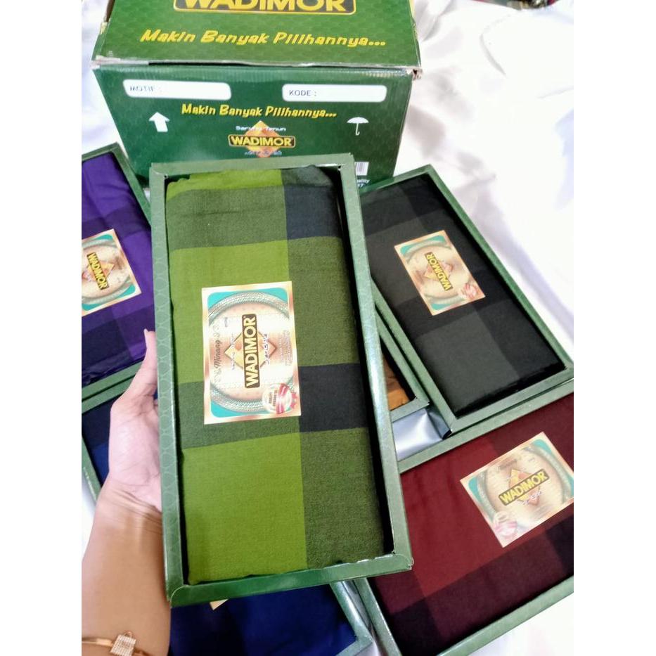KOMPLIT Wadimor Sarung Pria Dewasa Termurah Motif Manise Kotak Terbaru Katun Lembut