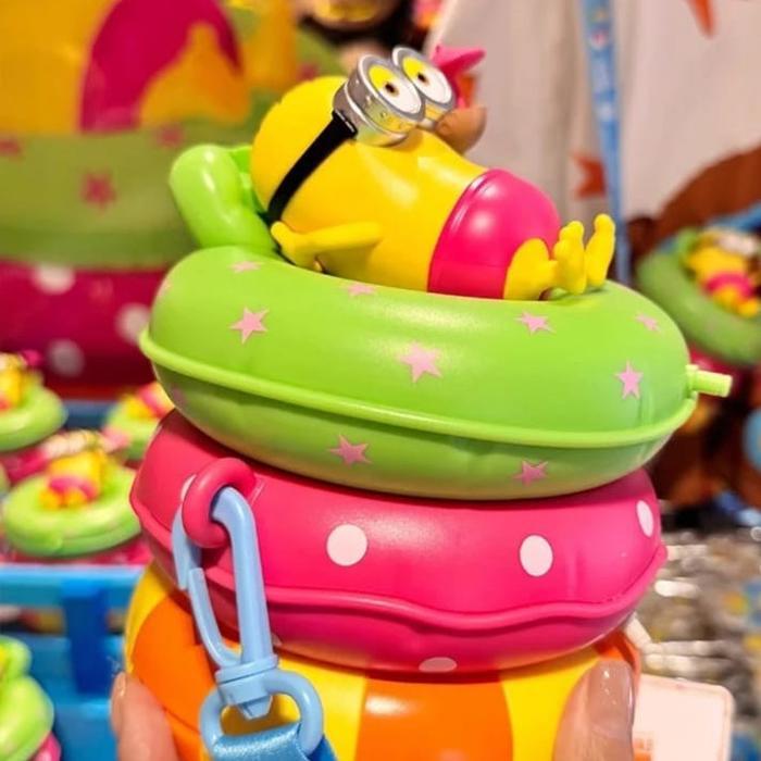 Water Bottle Botol Minum Sipper Minion Summer Carnival 2024 Exclusive universal studio beijing
