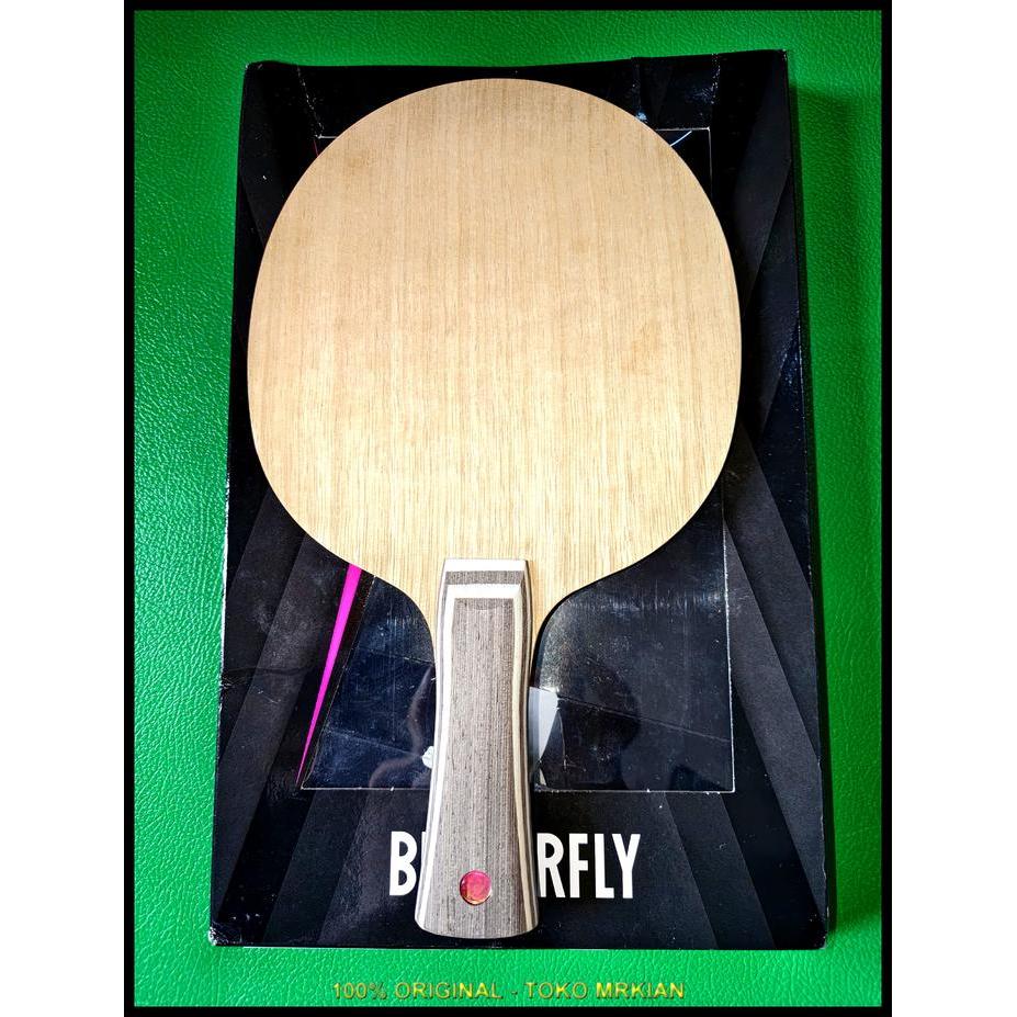 NEW  Blade Butterfly Petr Korbel Vgood