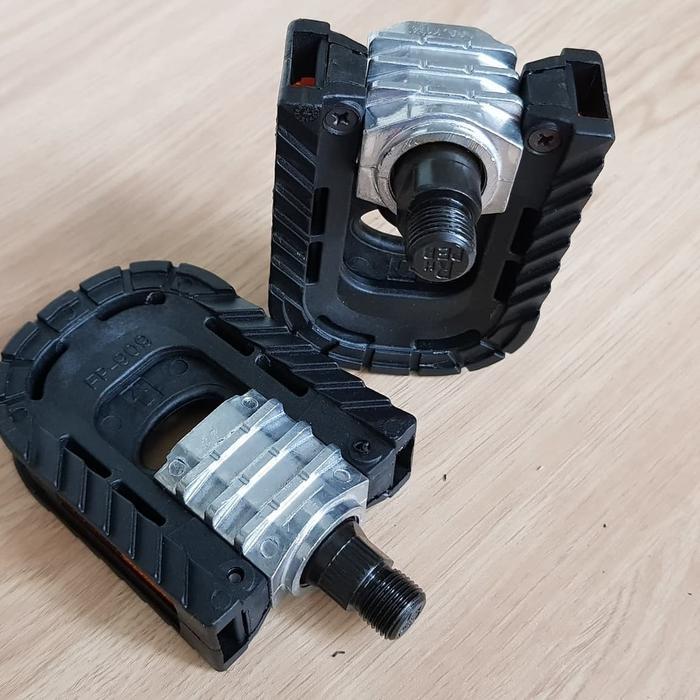 PEDAL SEPEDA LIPAT METAL HUB TW Best