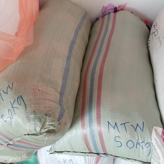 NEW Majun Tumpuk Warna / Majun Jahit Warna