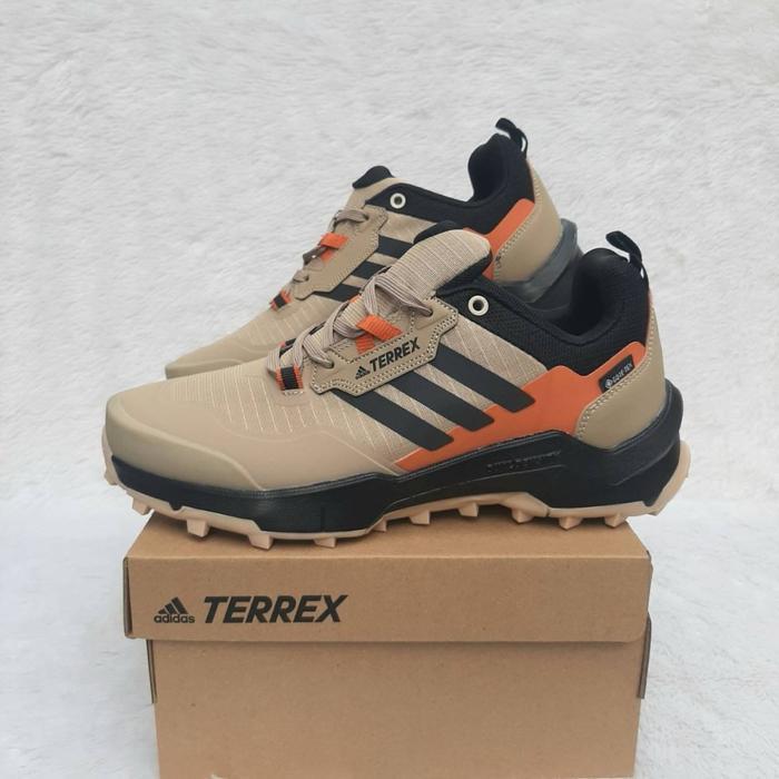 SEPATU TERREX AX4 BEIGI ORANGE