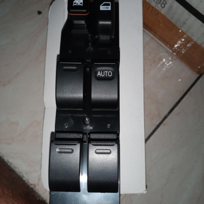 BestSeller switch power window kijang krista kijang efi 2003