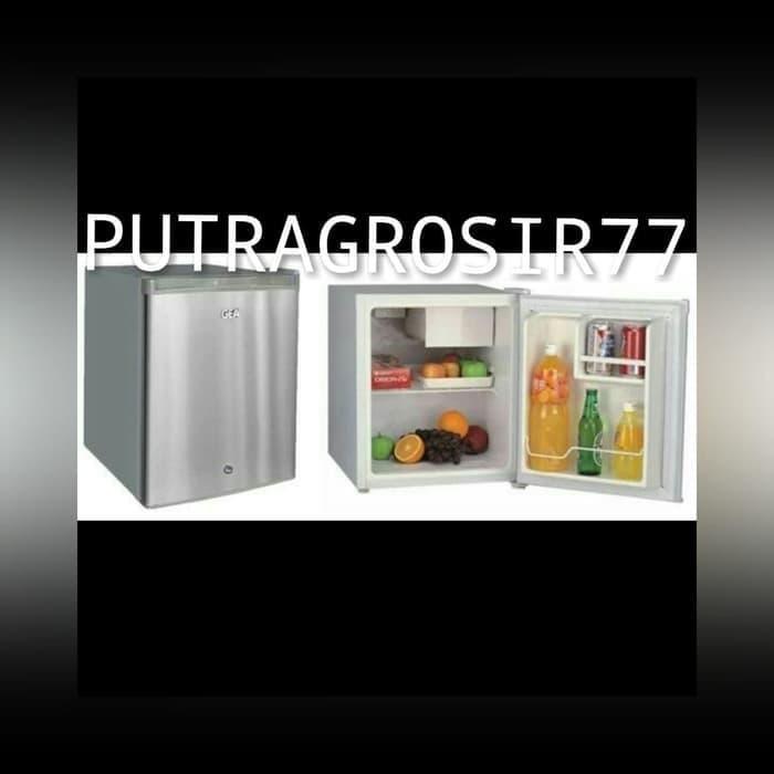 Gea Kulkas Kecil Mini Bar Rs06Dr