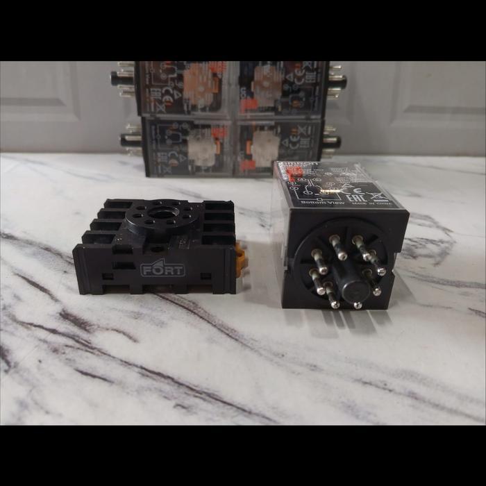 Relay Omron Mks2P Ac220V + Socket New