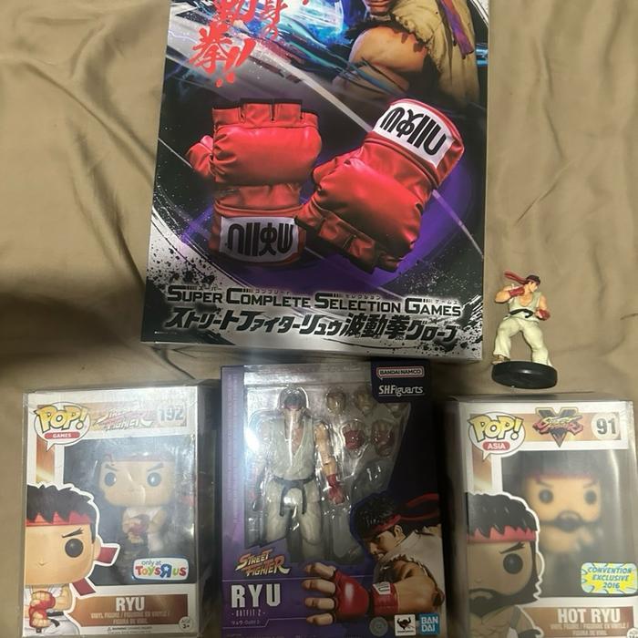 HOT SALE STREET FIGHTER RYU BUNDLE DAPAT 5 FIGURE (BANDAI) (FUNKO) (AMIIBO) TERMURAH