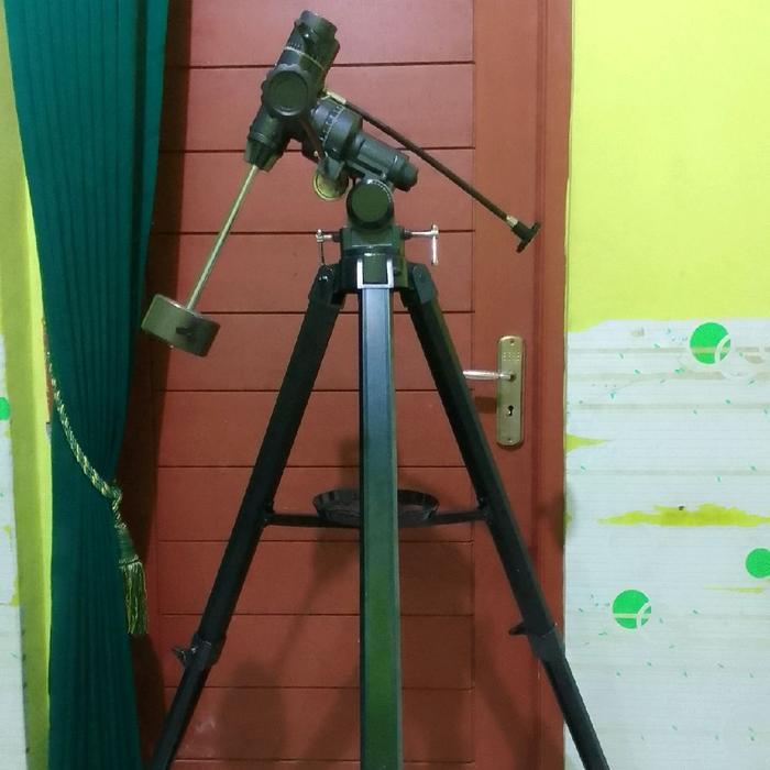 Tripod Mount EQ3 Untuk Teleskop Teropong Bintang
