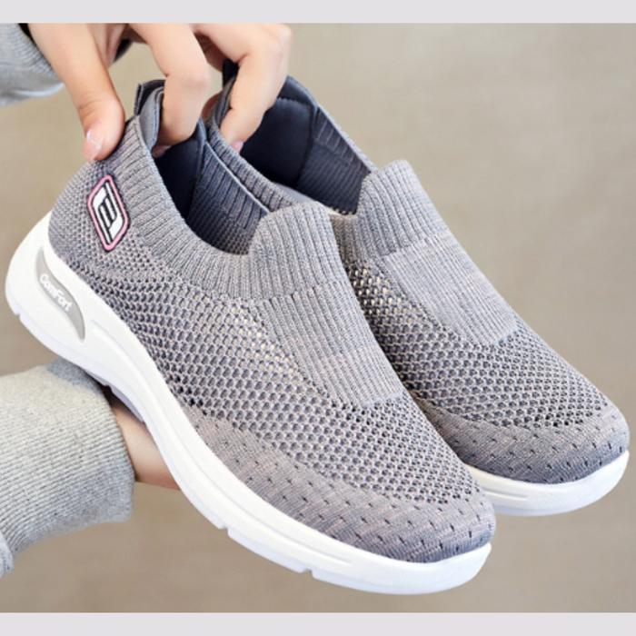 Donatello - Sneaker Wanita Slip On Rws 9213 Sepatu Cewek Kanvas Fashion Outdoor