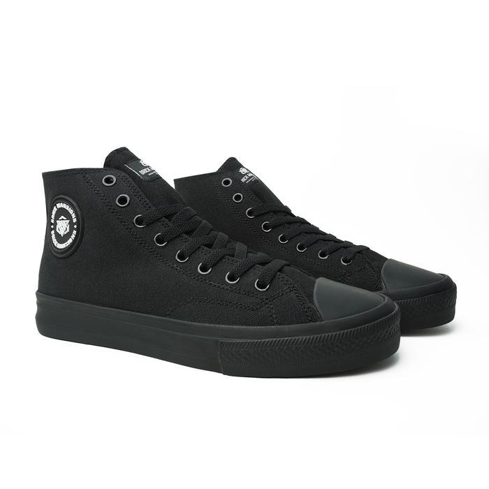 Aerostreet - Babilonia Full Black Sepatu Sneakers Casual Sekolah Pria Wanita