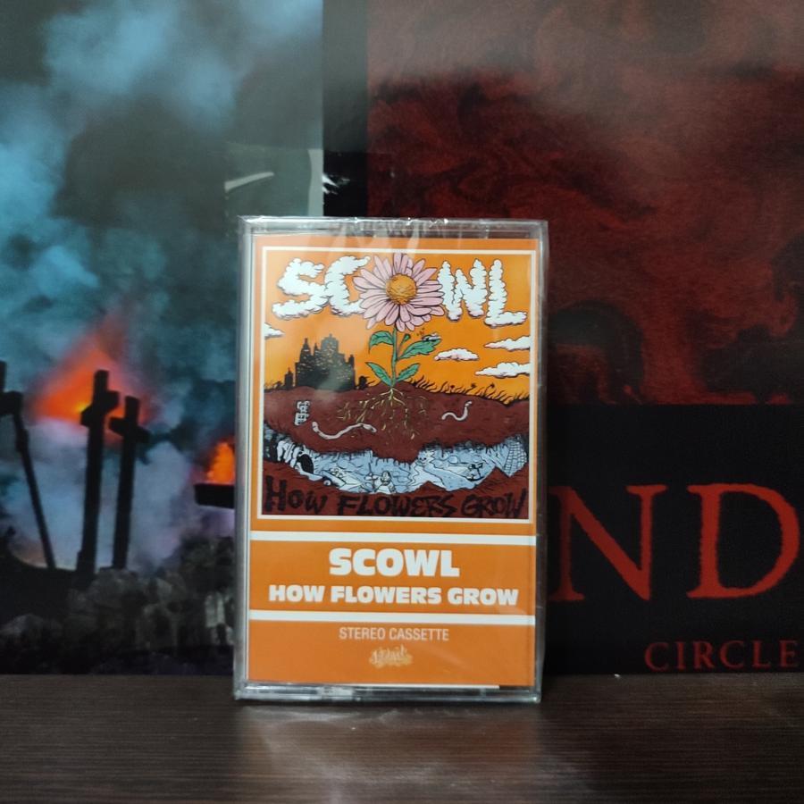 Kaset Pita Scowl - How Flowers Grow