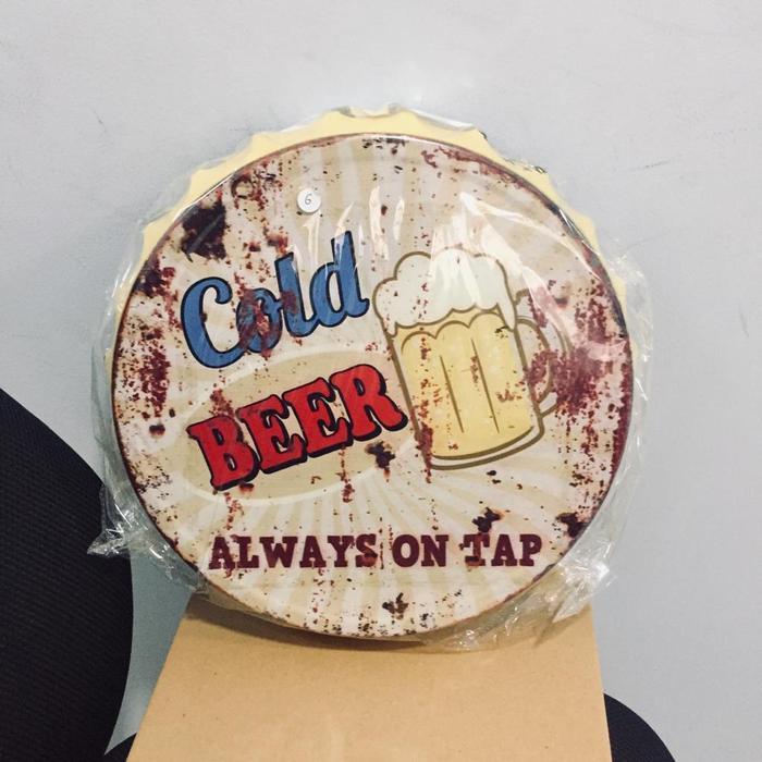 Pajangan Kaleng Tutup Botol Cold Beer 0435
