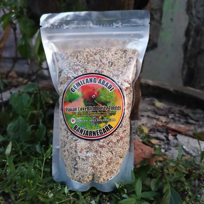 Pakan Gemilang Abadi untuk Love Bird Konslet Usia Balibu dan Dewasa