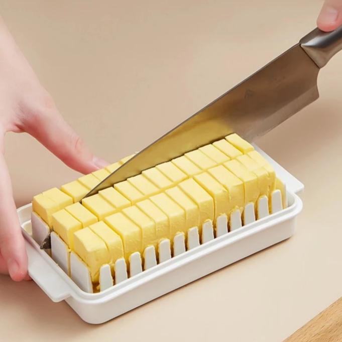 IUIGA Butter Spreader With Lid - Tempat Mentega