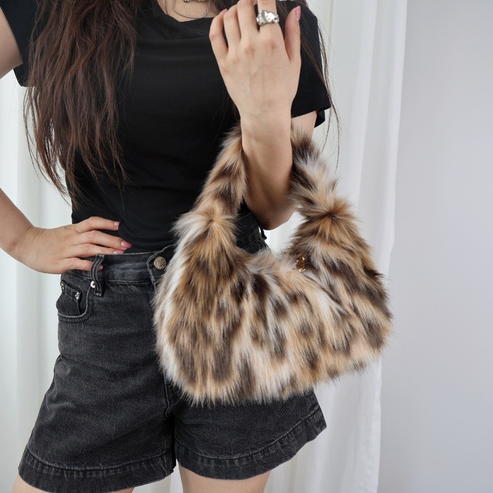Y2K Leopard Women Underarm Bag Autumn Winter Furry Clutch Faux Fur Shoulder Bags Small Handbags
