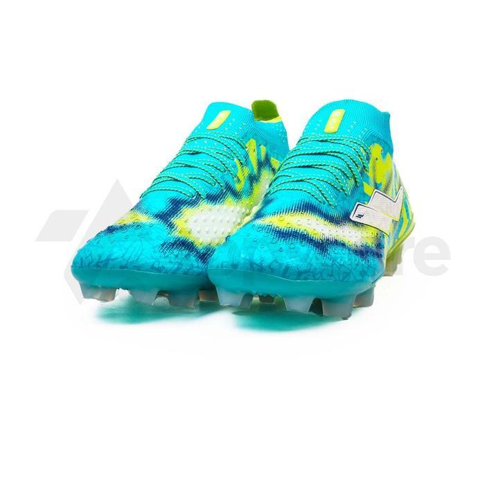 Sepatu Sepak Bola Mills Xyclops Strikeblast Elite Fg Boots Sepak Bola dengan Upper Ringan & Desain