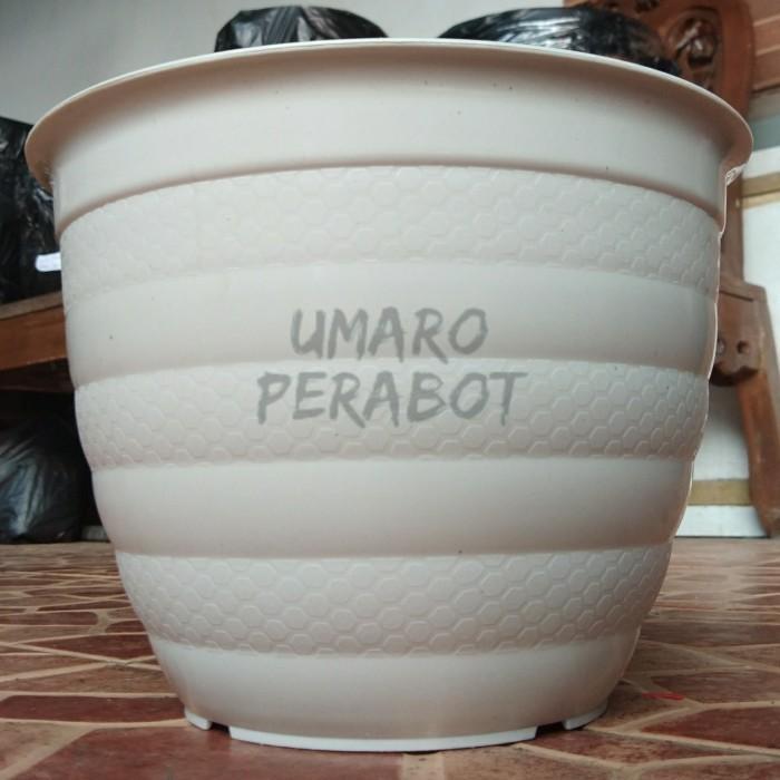 "New" Pot Tawon Putih Ukuran 25 / Pot Tanaman / Pot Bunga / Pot Plastik / Umaro Perabot