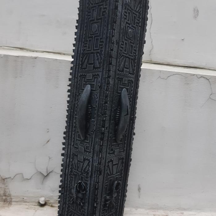 Ready Diorama Alien Temple Pillar for Shf Figma Revoltech Mafex Mezco Neca