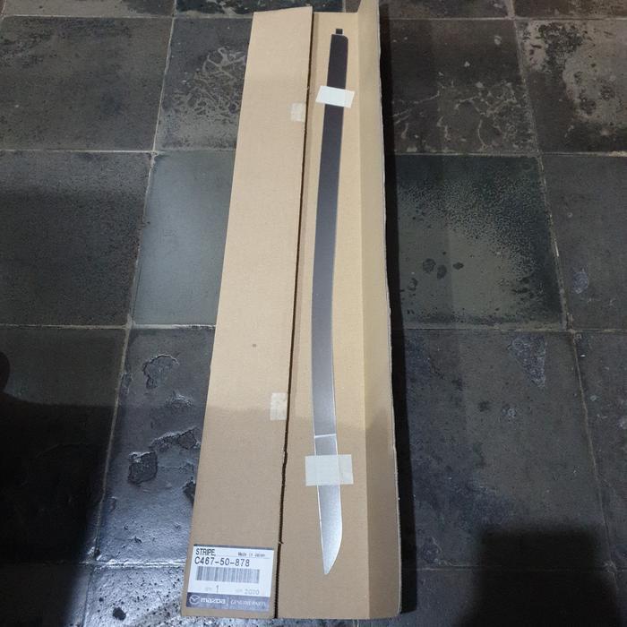New List Stiker Bumper Belakang Kanan Mazda Biante Skyactive C46750878 Tim Kj55