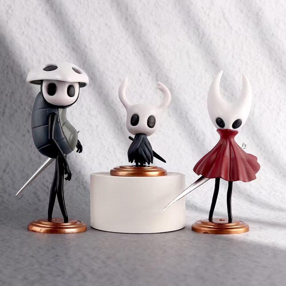 Hollow Knight: Silksong Hot Game Figure Cute Hornet PVE Model Toys Quirrel Room Decor Exhibition