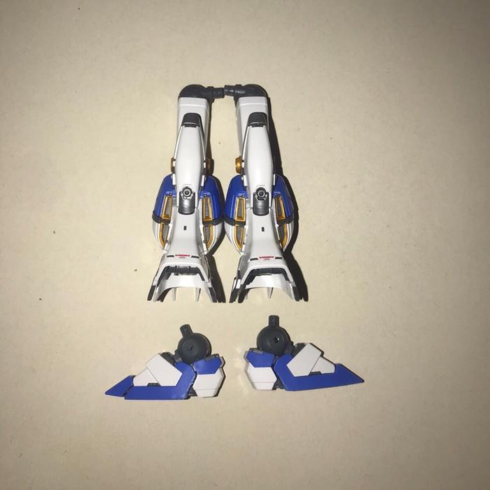 2nd RG Hi Nu Gundam Part Legs Unit