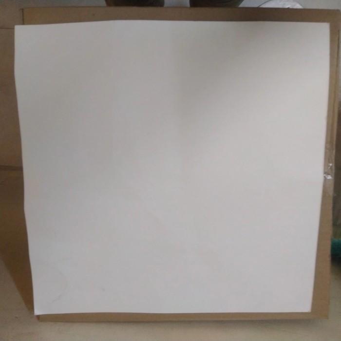 KERTAS FILTER MINYAK (FILTER PAPER OIL), 90CM X 90CM