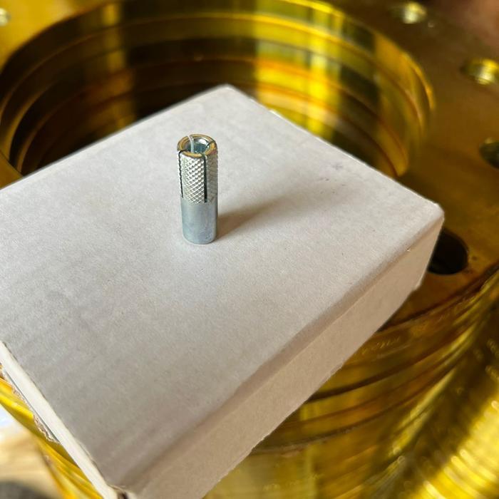 * Dinaset m8 / dinaset 8 mm