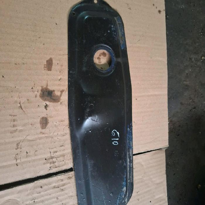 cover tutup motor dinamo wiper depan charade g10 g11 83-87