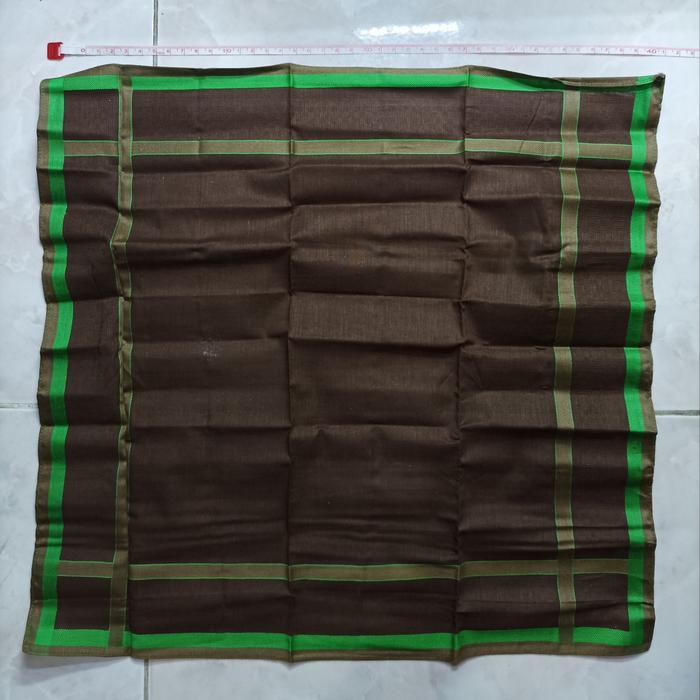 Sapu Tangan Untuk Pria & Wanita