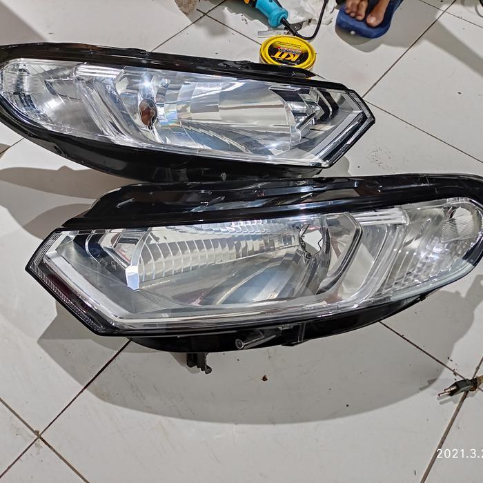 headlamp Ford Ecosport Titanium original