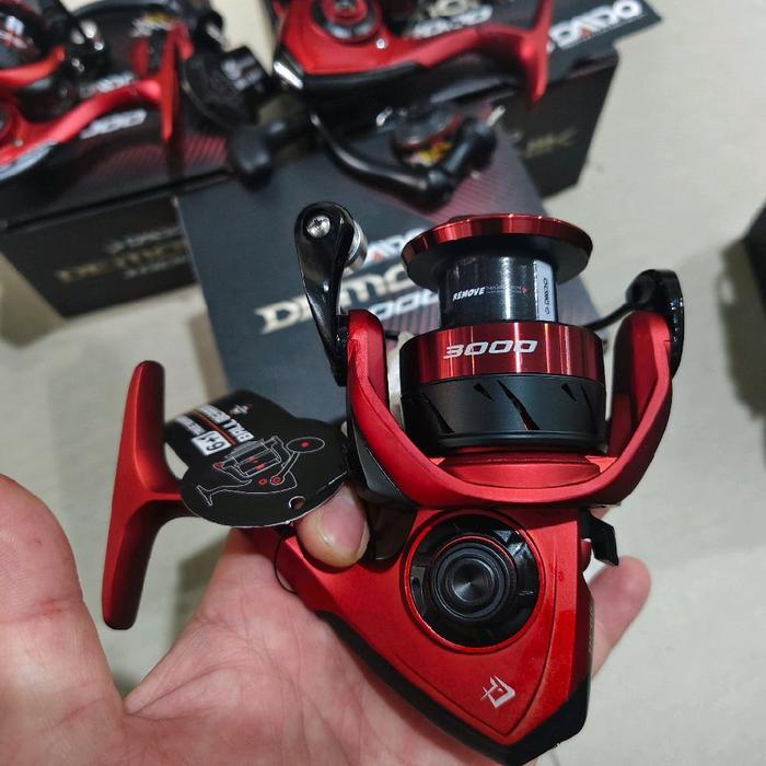 Reel Pancing Daido Demonik Red Merah 1000 2000 3000 Power Handel Promo